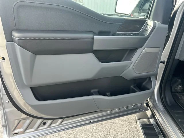New 2026 Iconic Silver Metallic Ford Lariat® image 11