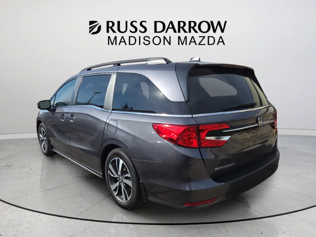 Used 2024 Gray Honda Touring image 3