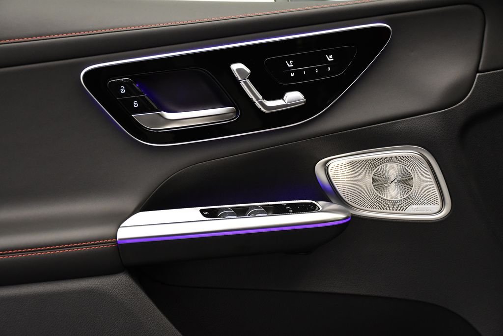 2025 Mercedes-Benz GLC AMG GLC43 - Photo 31