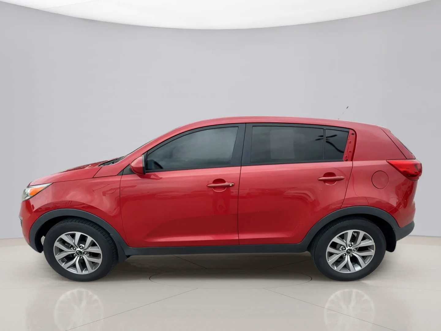Used 2015 Red Kia LX FWD image 4