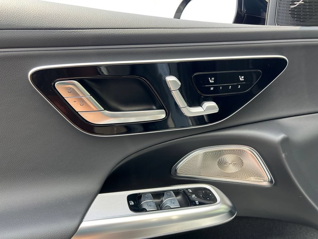 New 2026 MANUFAKTUR Alpine Grey Mercedes-Benz E 350 image 47