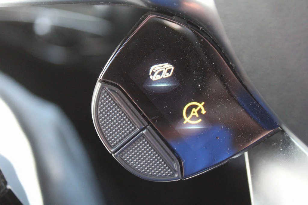 Used 2021 designo Graphite Metallic Mercedes-AMG G 63 AMG® image 26