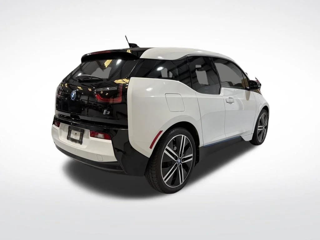 Used 2016 White BMW with Range Extender image 6