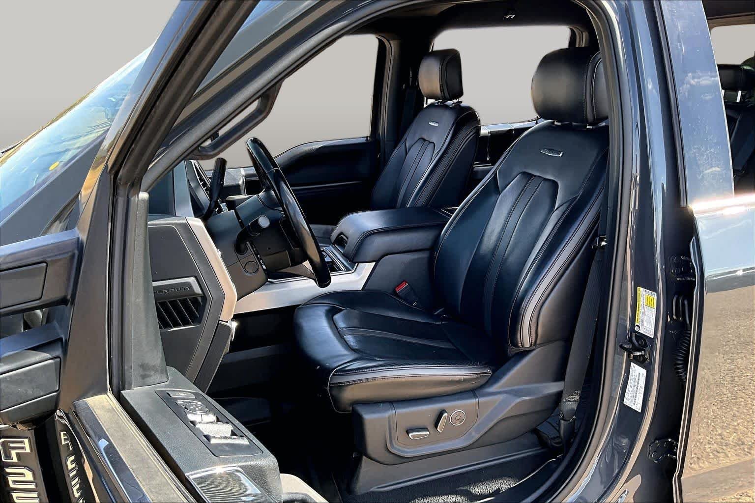 Used 2021 Lithium Gray Ford Platinum image 8