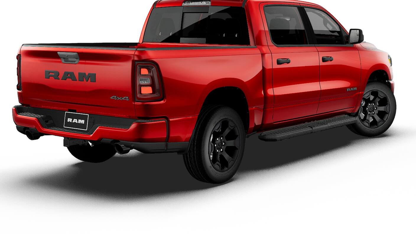 New 2027 Molten Red Pearl-Coat Exterior Paint RAM Express image 2