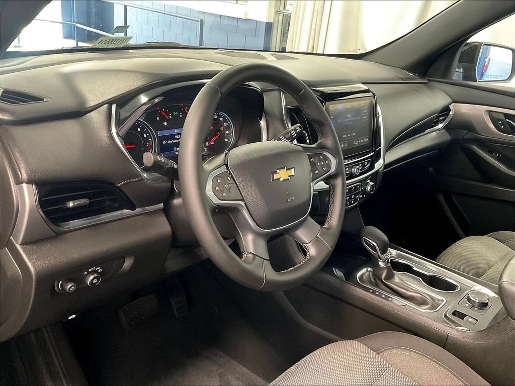 Used 2023 Mosaic Black Metallic Chevrolet LT Cloth image 8