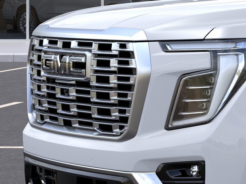2026 GMC Yukon Denali - Photo 13
