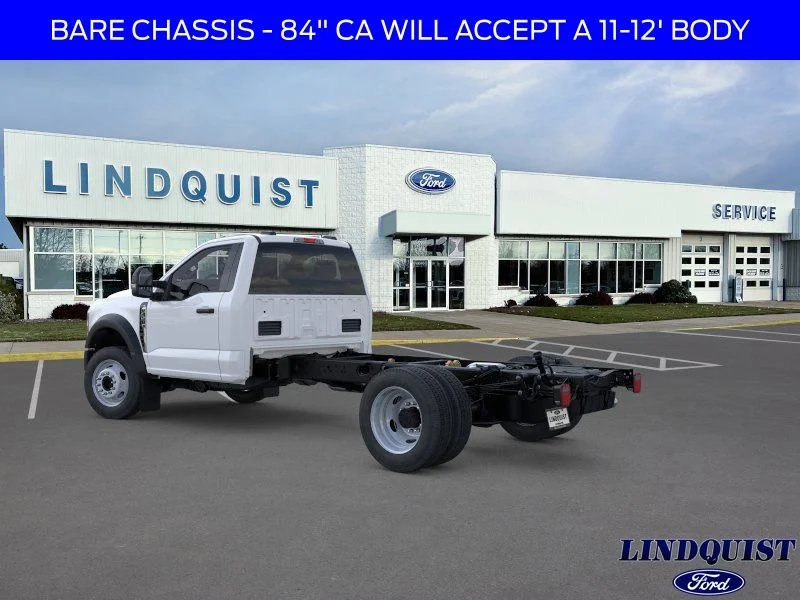 New 2026 Oxford White Ford F-450® XL image 4