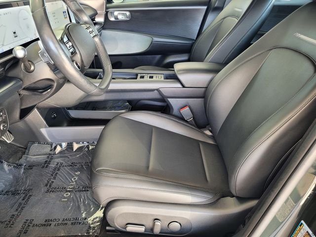 Used 2023 Green Hyundai Limited image 17