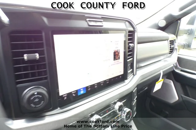 2025 Ford F-350 Super Duty Platinum - Photo 22