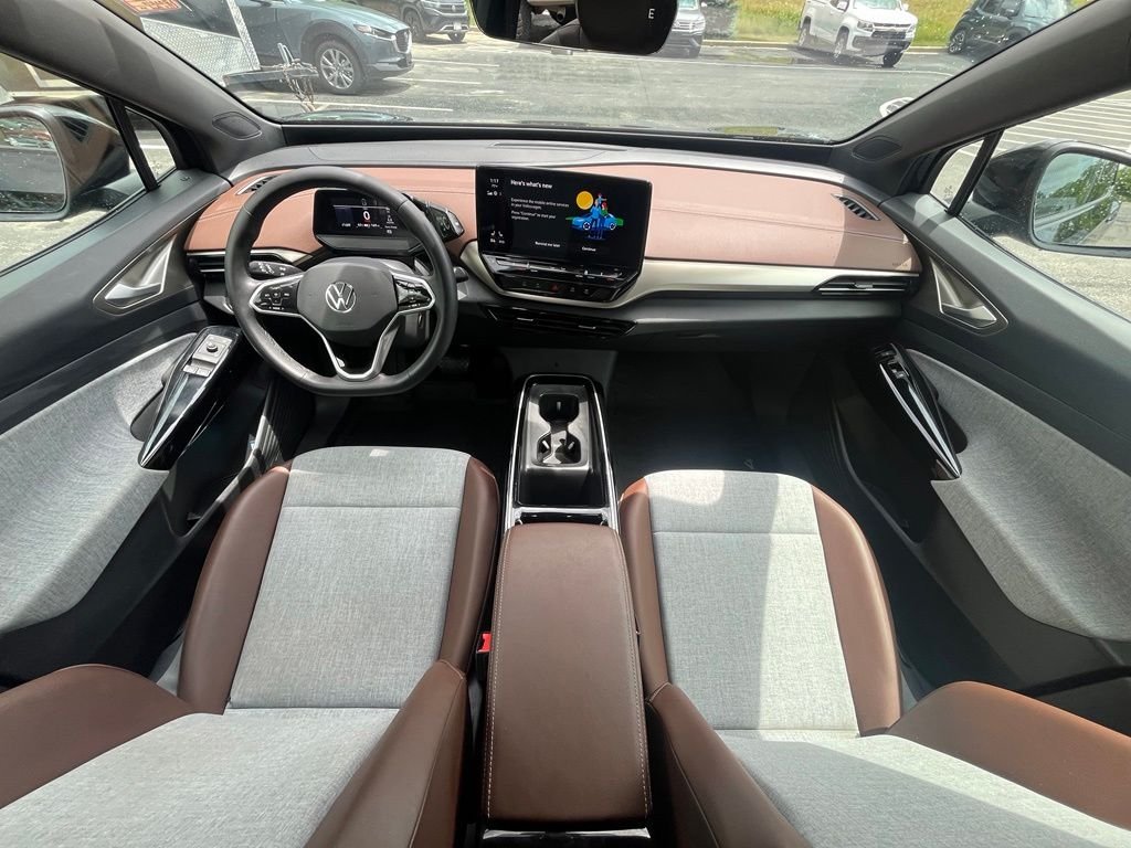 Certified Used 2023 Black Volkswagen Pro image 13