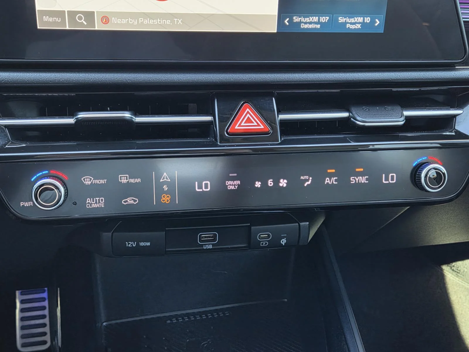 2023 Kia Niro EX Touring - Photo 14