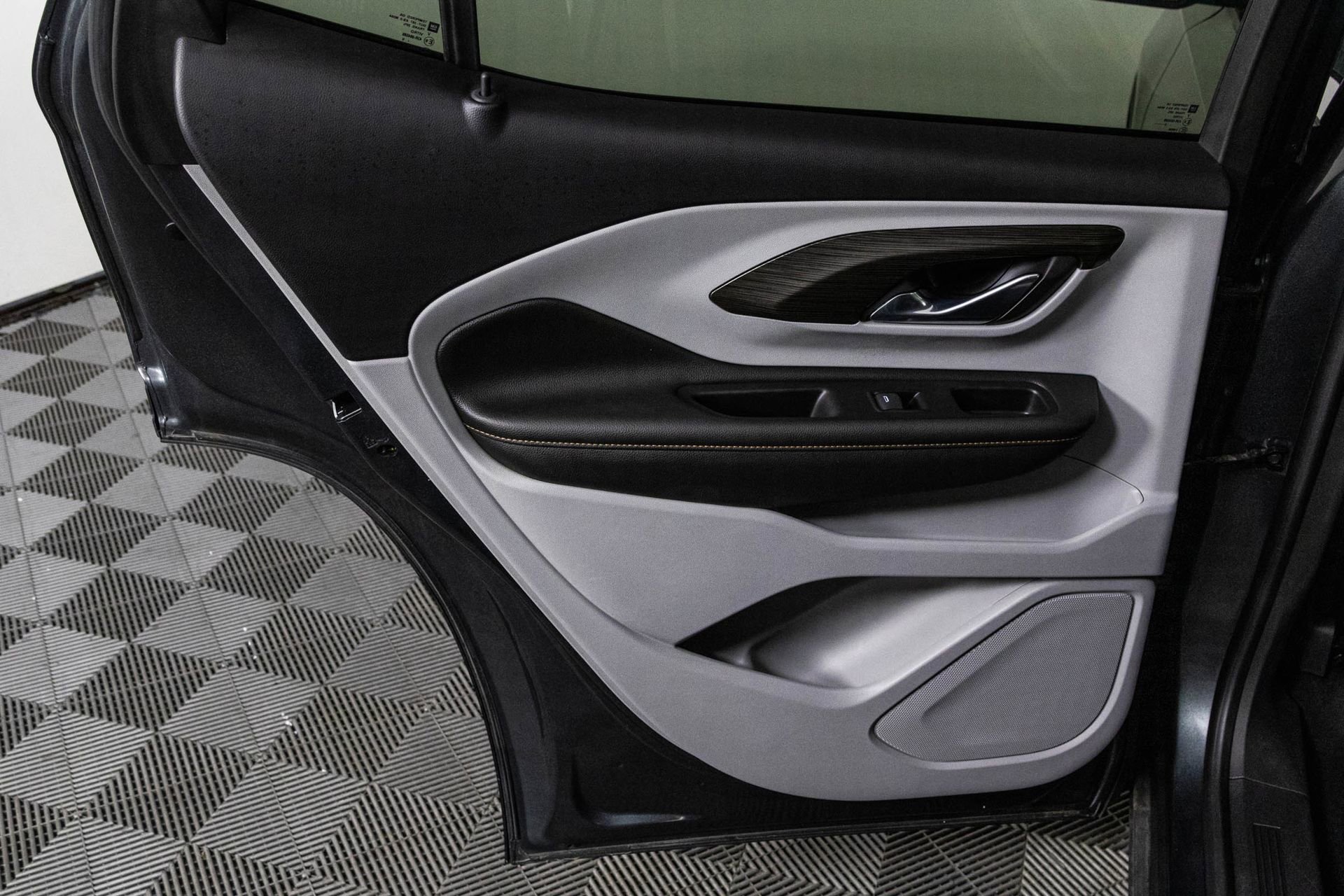 2020 GMC TERRAIN - Image 35