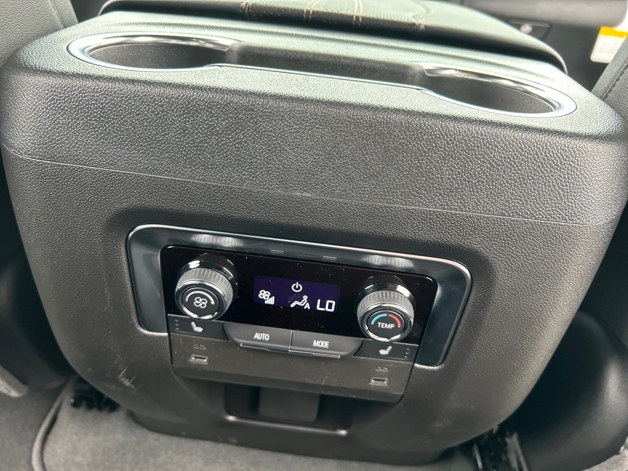 2026 Chevrolet Tahoe High Country - Photo 22
