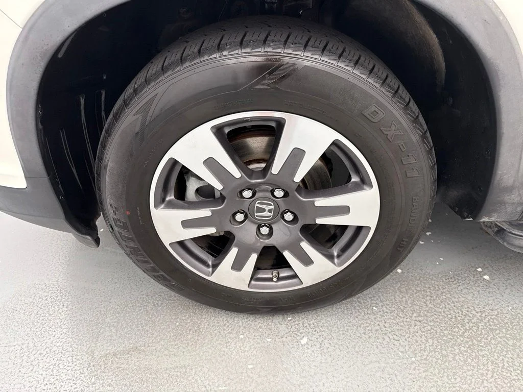 Used 2017  Honda RTL-T image 4