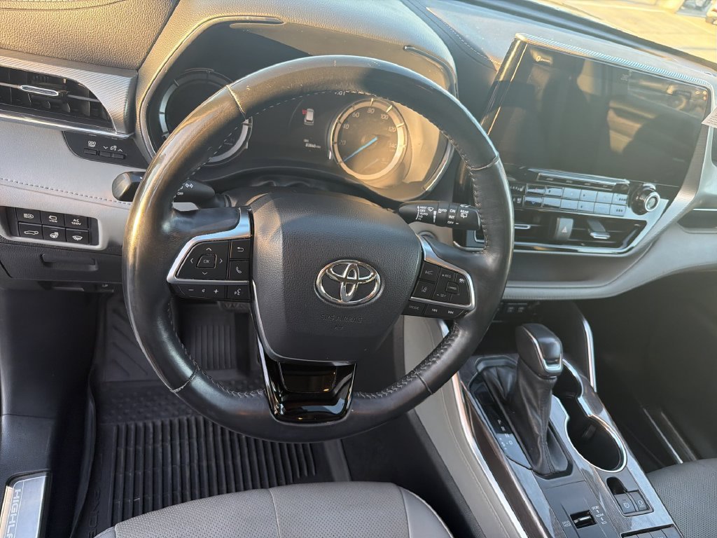 2021 Toyota Highlander Platinum - Photo 16