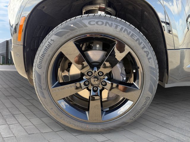 New 2026 Santorini Black Land Rover X-Dynamic SE image 9