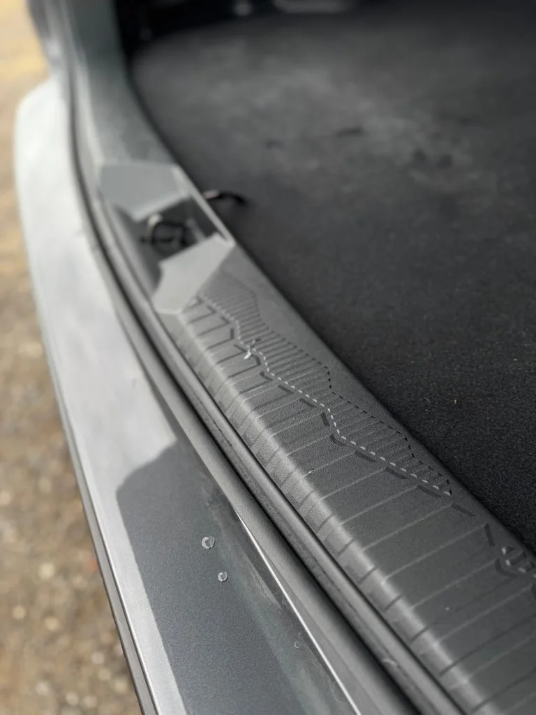 Used 2025 Magnetite Gray Metallic Subaru Premium image 40