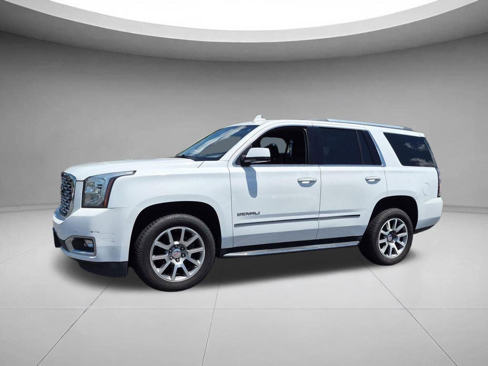 2018 GMC Yukon 4WD Denali's photo