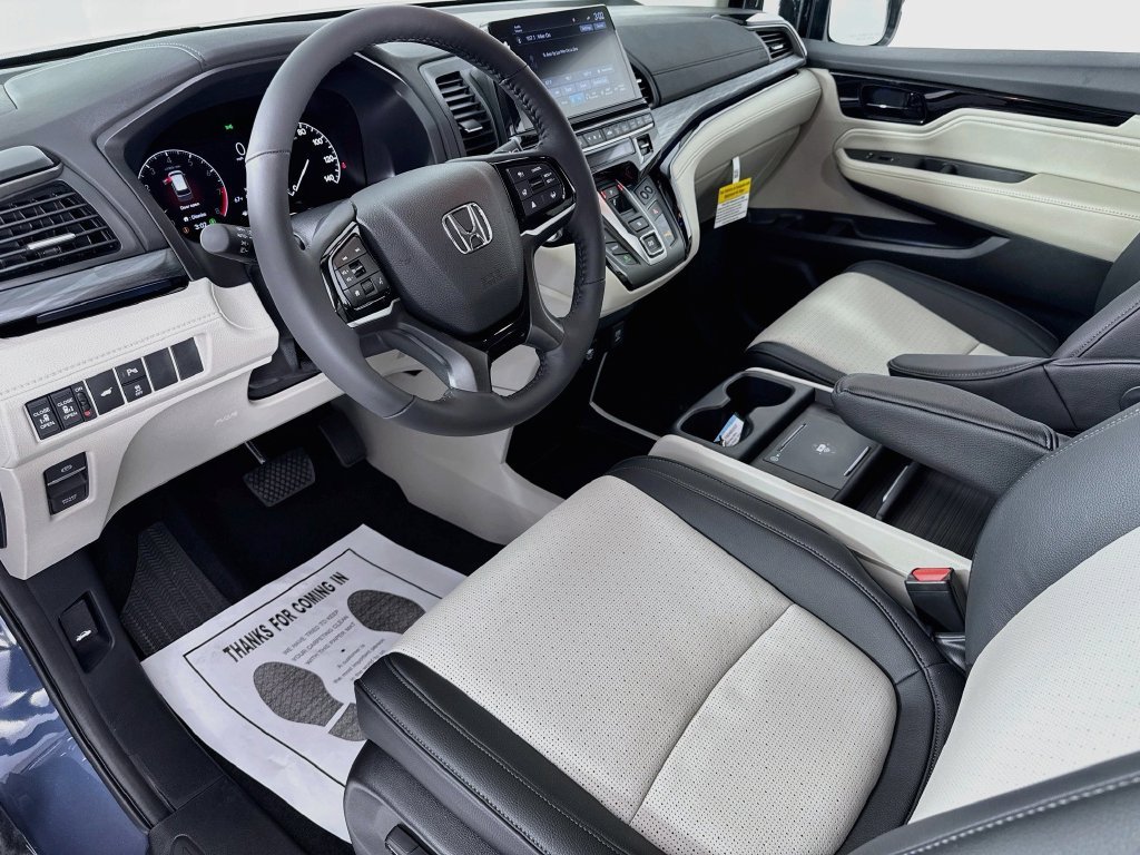 2026 Honda Odyssey Elite - Photo 11