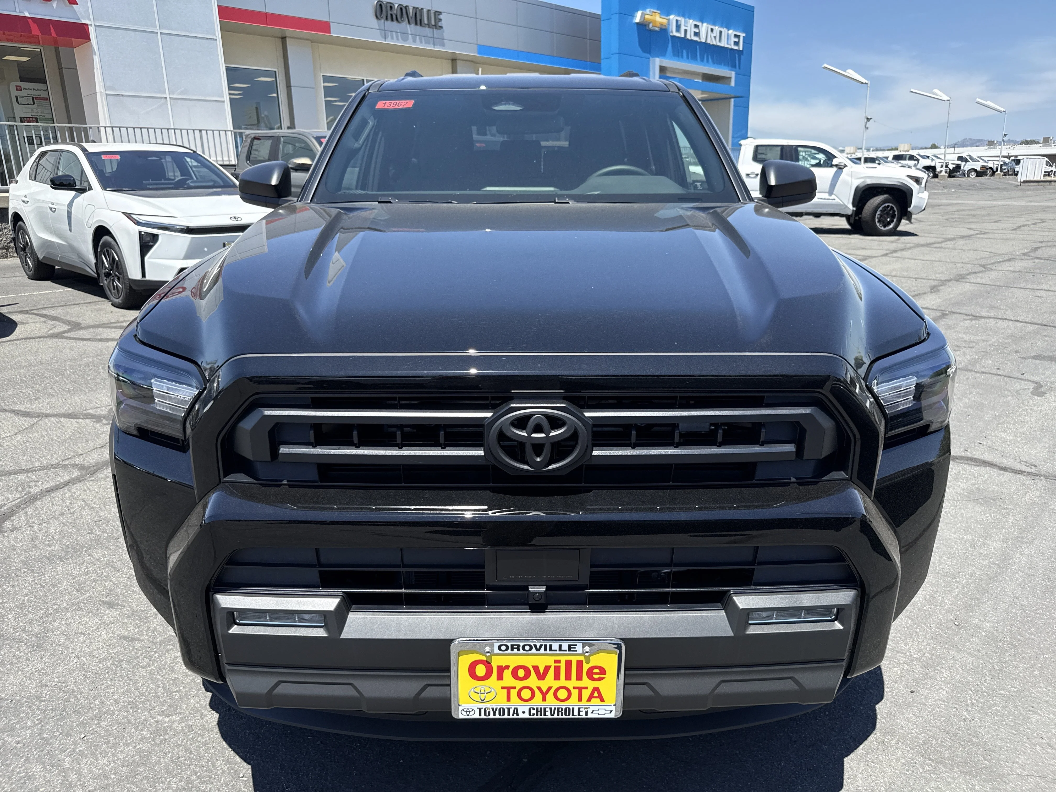 2026 Toyota 4Runner SR5 - Photo 7