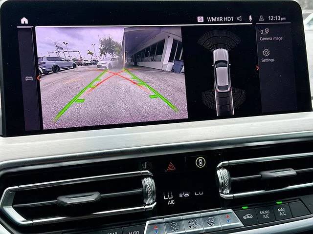 Used 2023 White BMW xDrive30i image 14