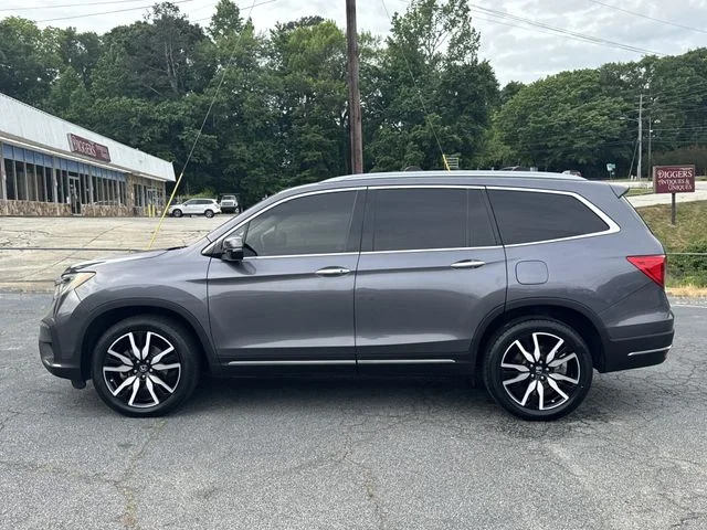 Certified Used 2020 Modern Steel Metallic Honda Touring image 4