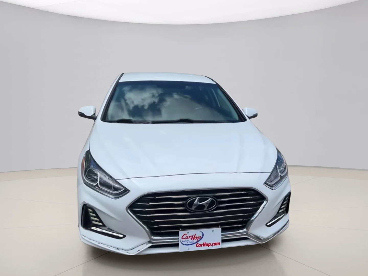 Used 2018 White Hyundai SPORT image 8