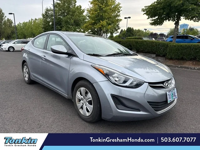 2016 Hyundai Elantra SE