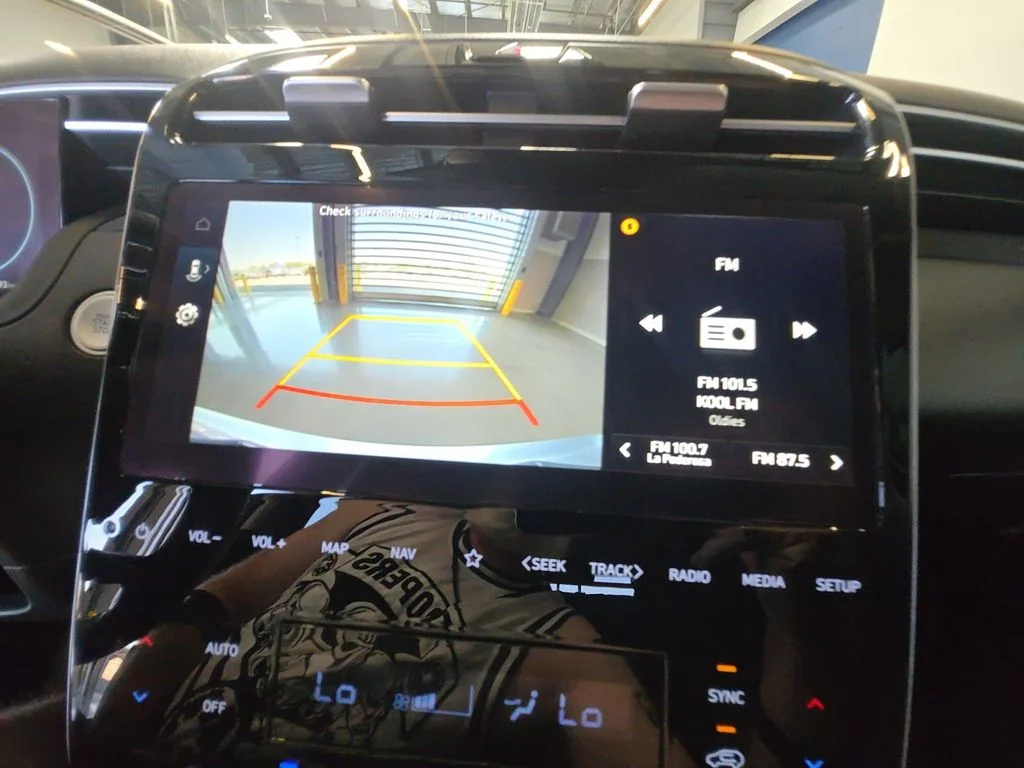Used 2023 Silver Hyundai XRT image 16