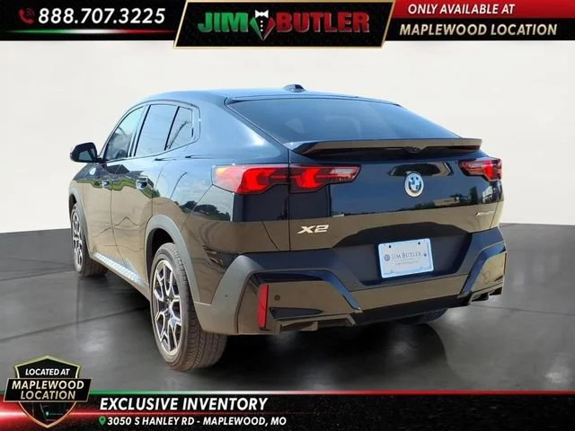 Used 2026  BMW xDrive28i image 2