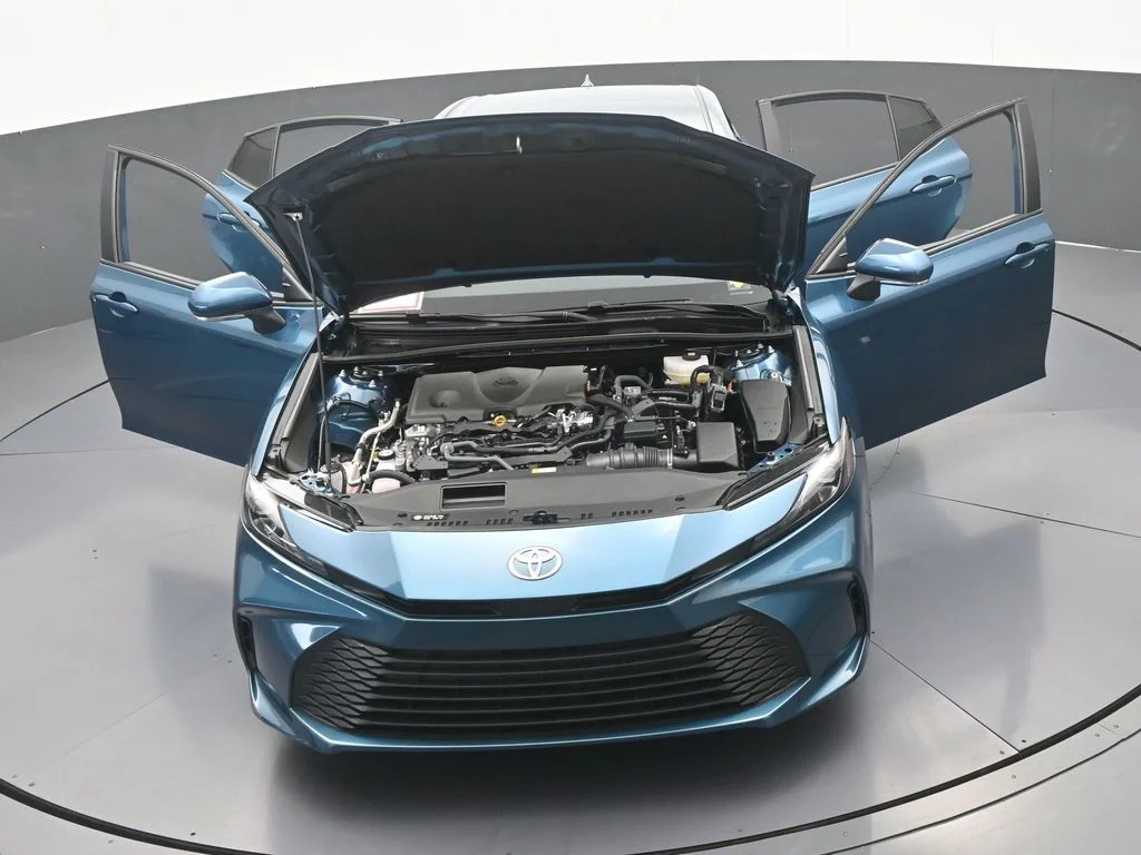 Used 2025 Ocean Toyota LE image 68