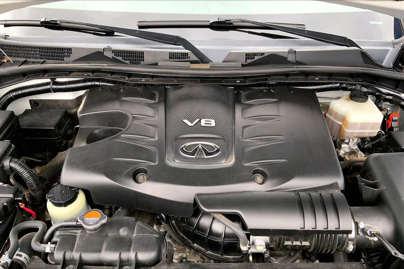 Used 2019 Moonstone White INFINITI LUXE image 32