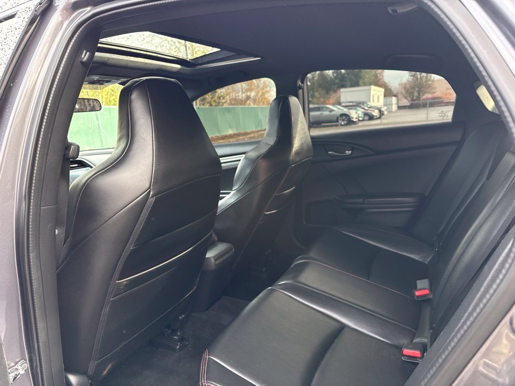 Used 2018 Modern Steel Metallic Honda Si image 18