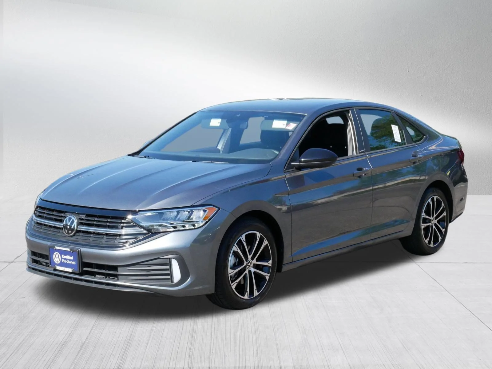 Certified Used 2024 Platinum Gray Metallic Volkswagen Sport image 3