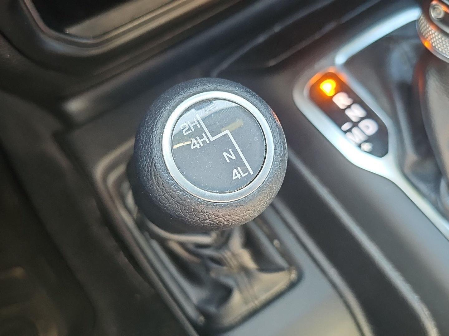 Used 2018 Mojito! Clearcoat Jeep Sport image 21