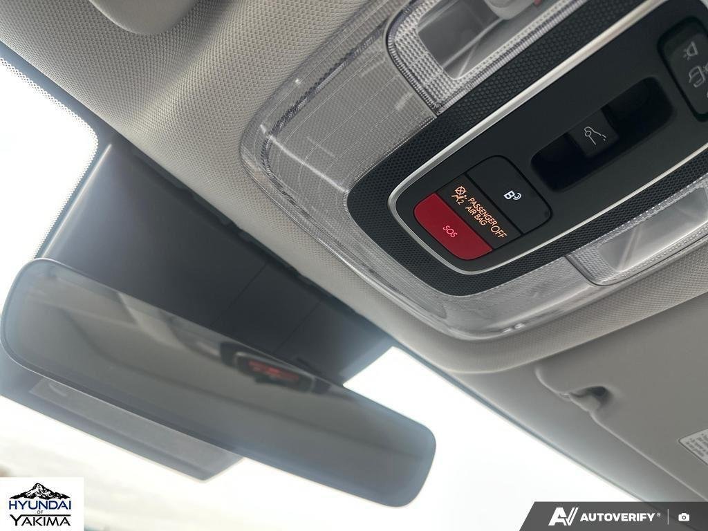 New 2026 Atlas White Hyundai Limited AWD image 21