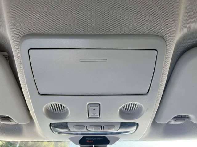 Certified Used 2021 Lightning Blue Metallic Ford SE image 33