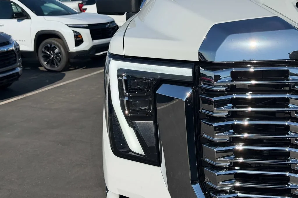 New 2026 Summit White GMC Denali image 4