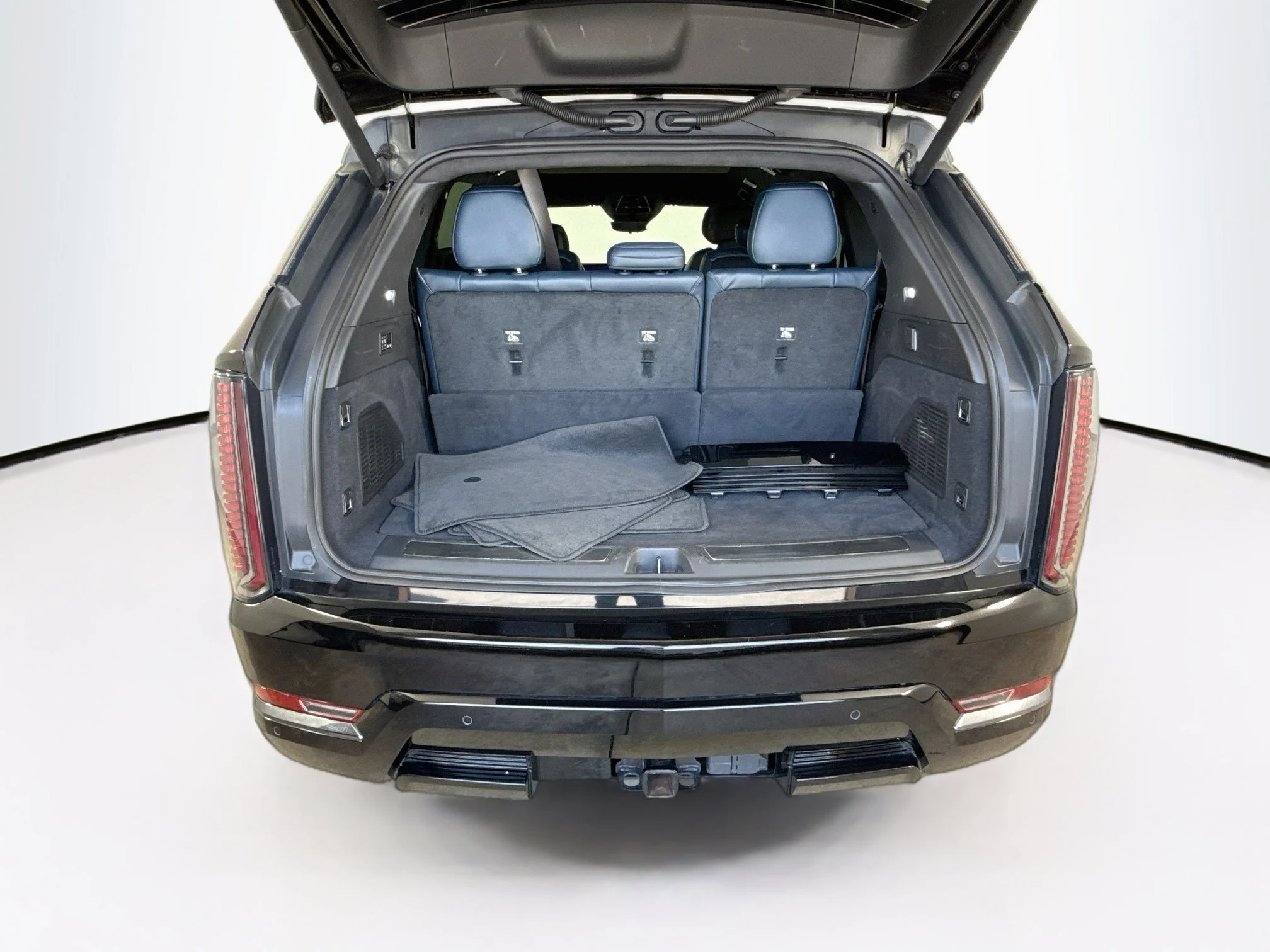 Used 2025 Black Raven Cadillac Sport 2 image 30