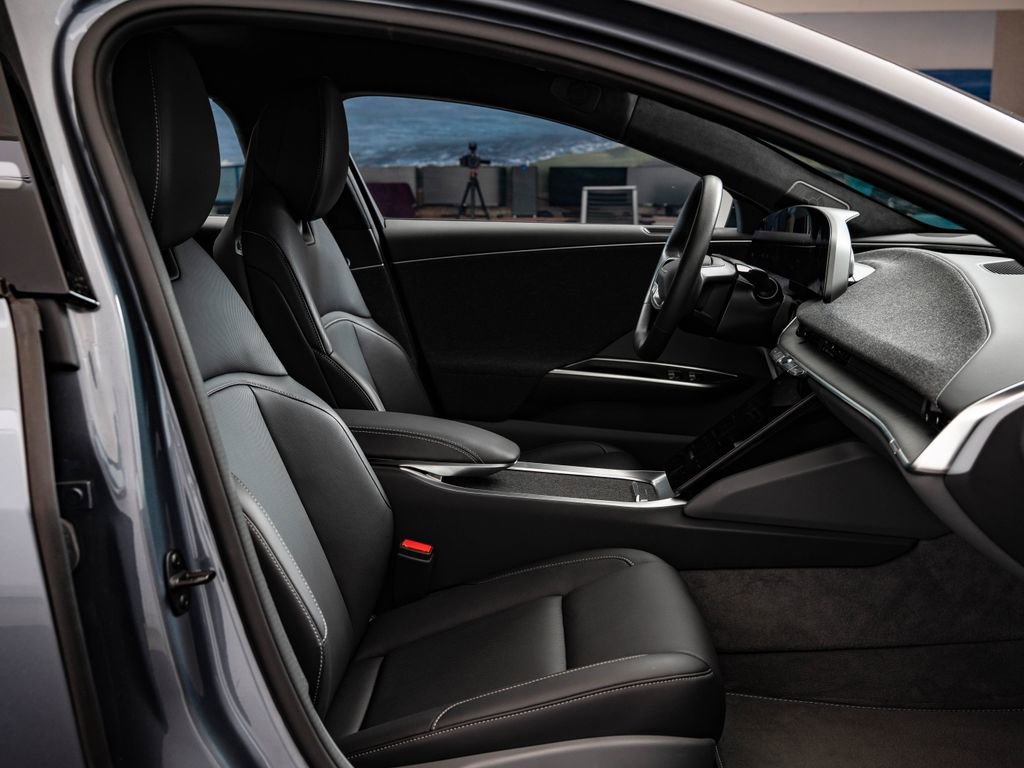 Used 2024 Gray Lucid Pure image 24