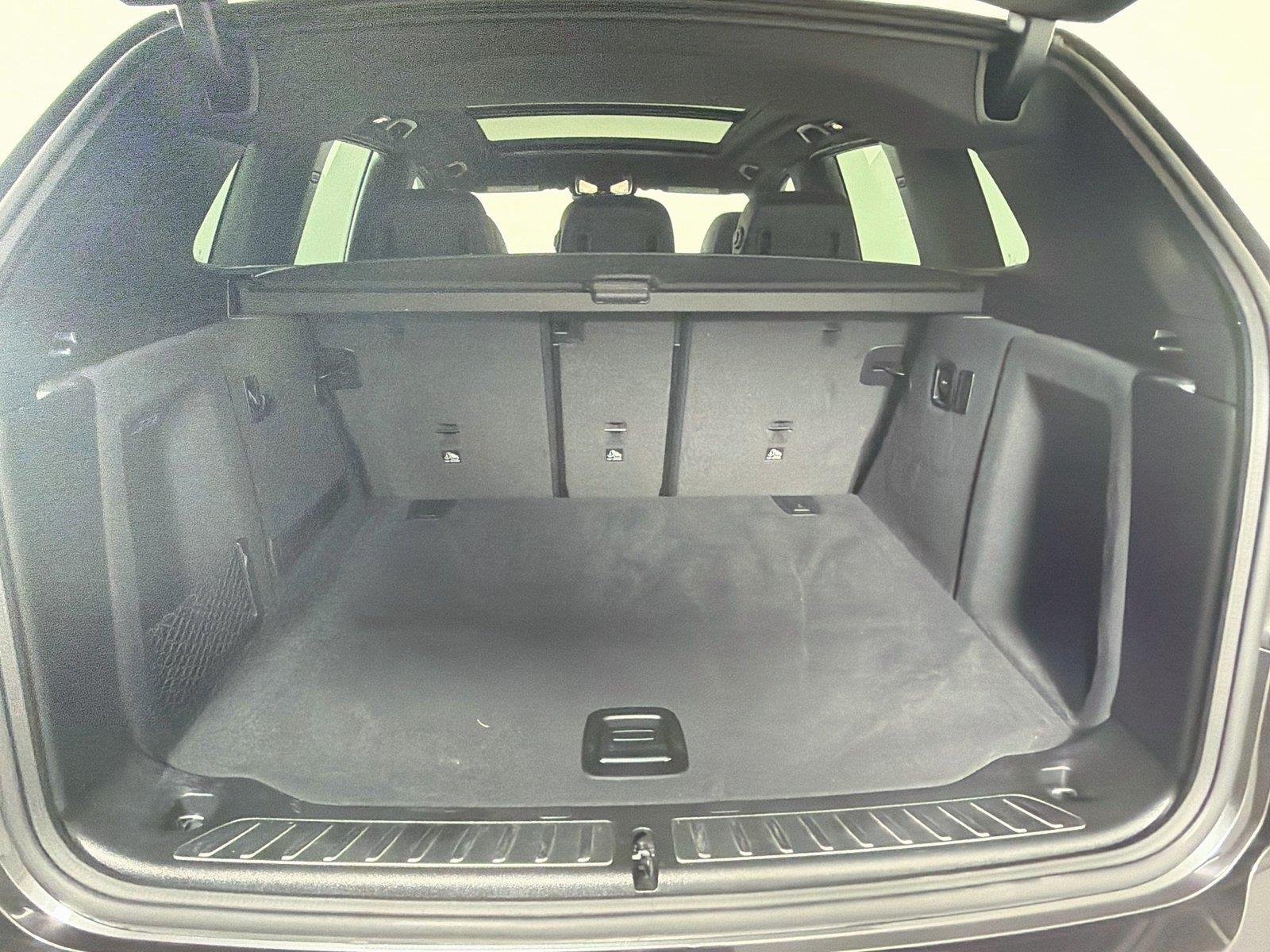 Used 2023 Dark Graphite Metallic BMW sDrive30i image 26