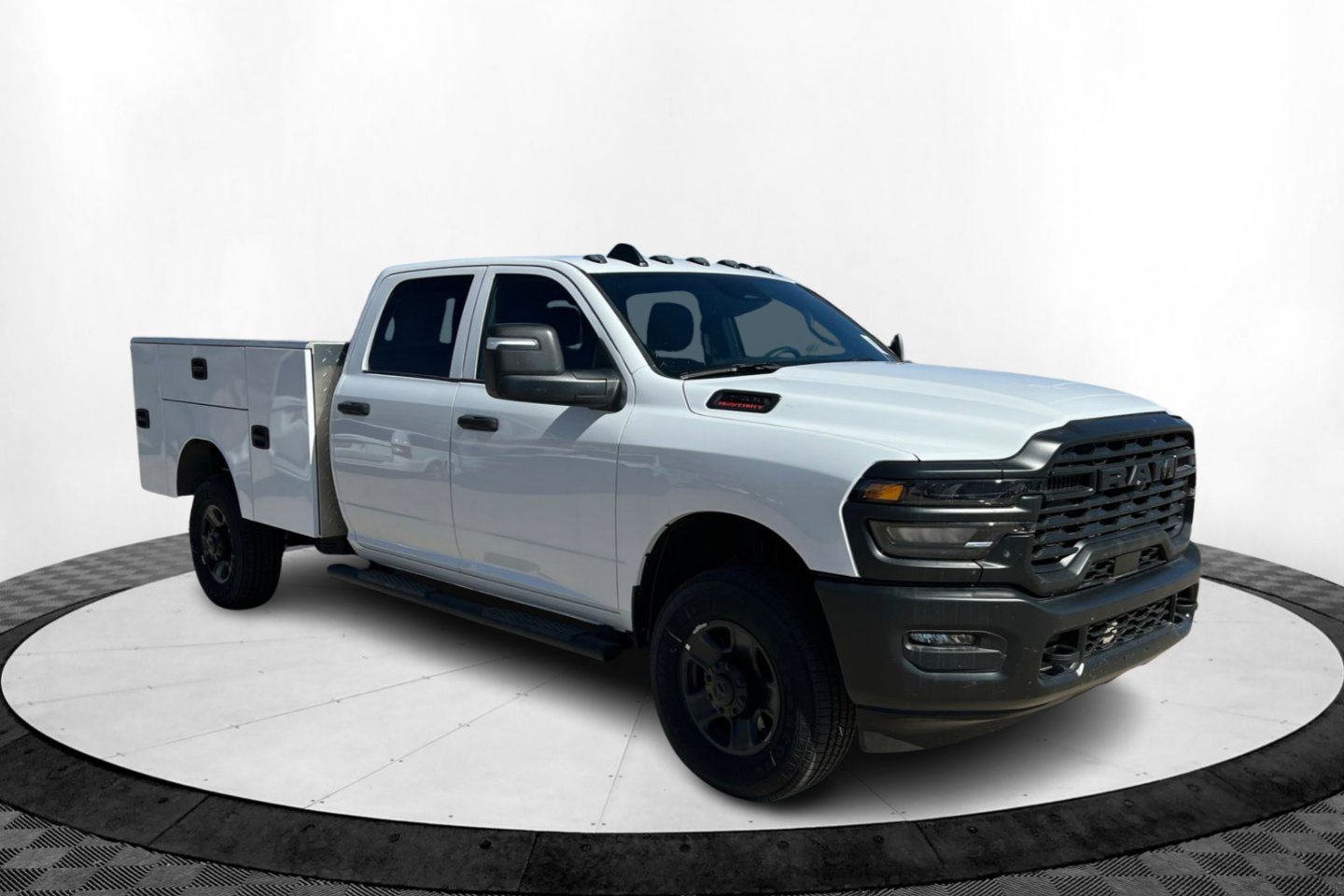 New 2025 Bright White Clear-Coat Exterior Paint RAM Tradesman image 8