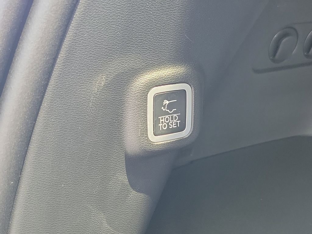 New 2026 Bright White Clearcoat Jeep Limited image 10