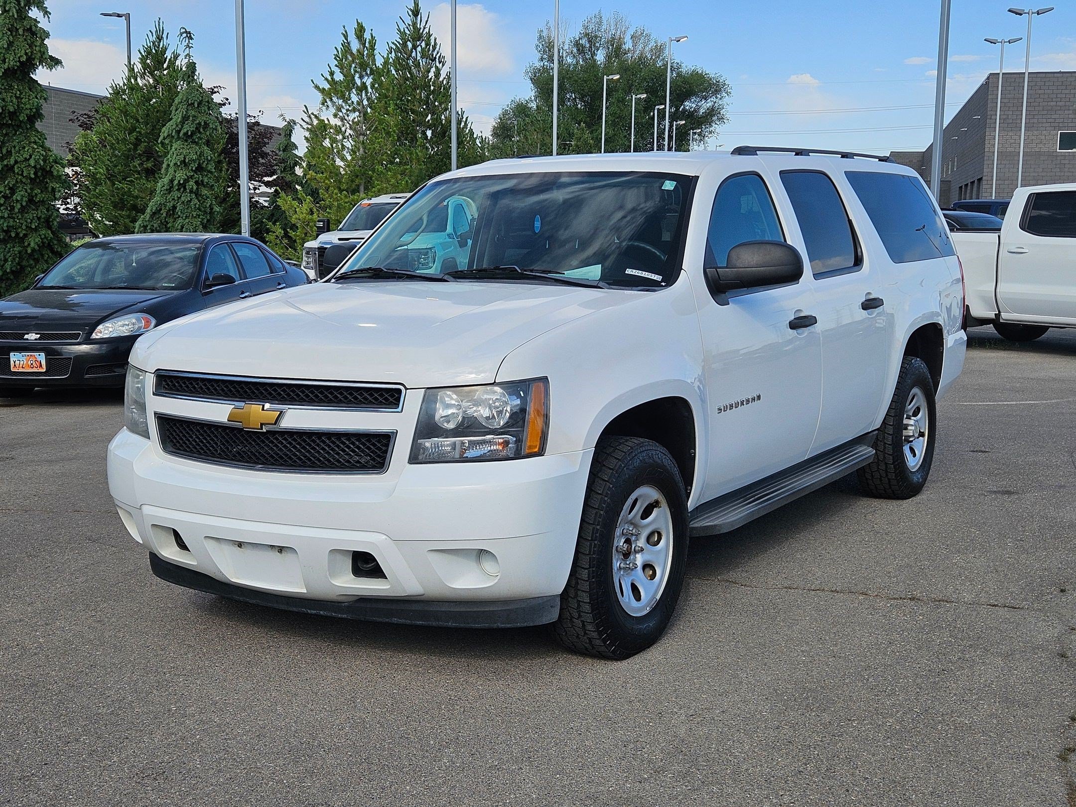 Used 2012 Summit White Chevrolet Commercial image 8