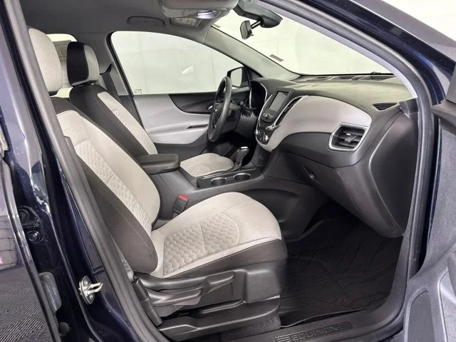 Used 2020 Midnight Blue Metallic Chevrolet LT image 4