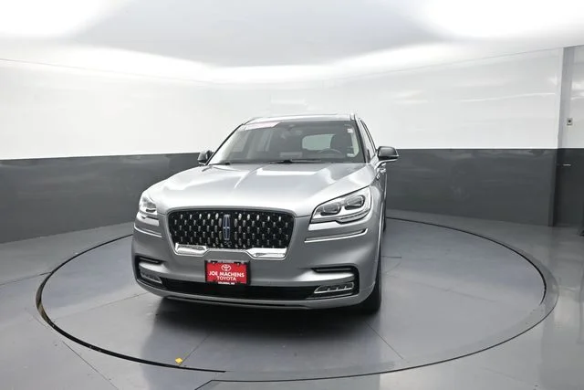 Used 2022 Silver Lincoln Grand Touring image 43