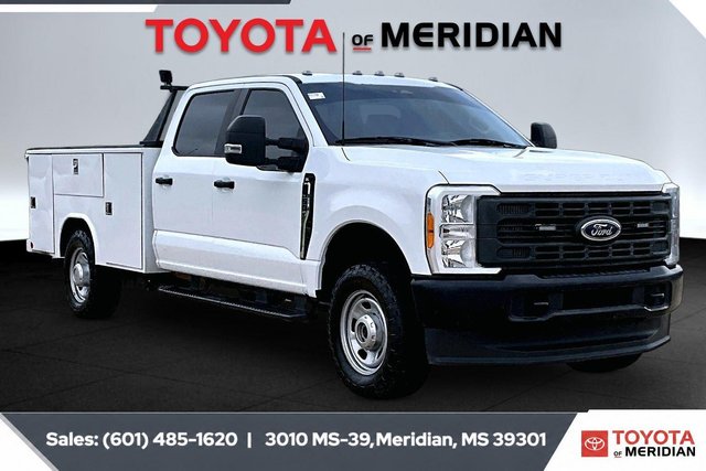 2023 Ford Super Duty F-350 SRW XL
