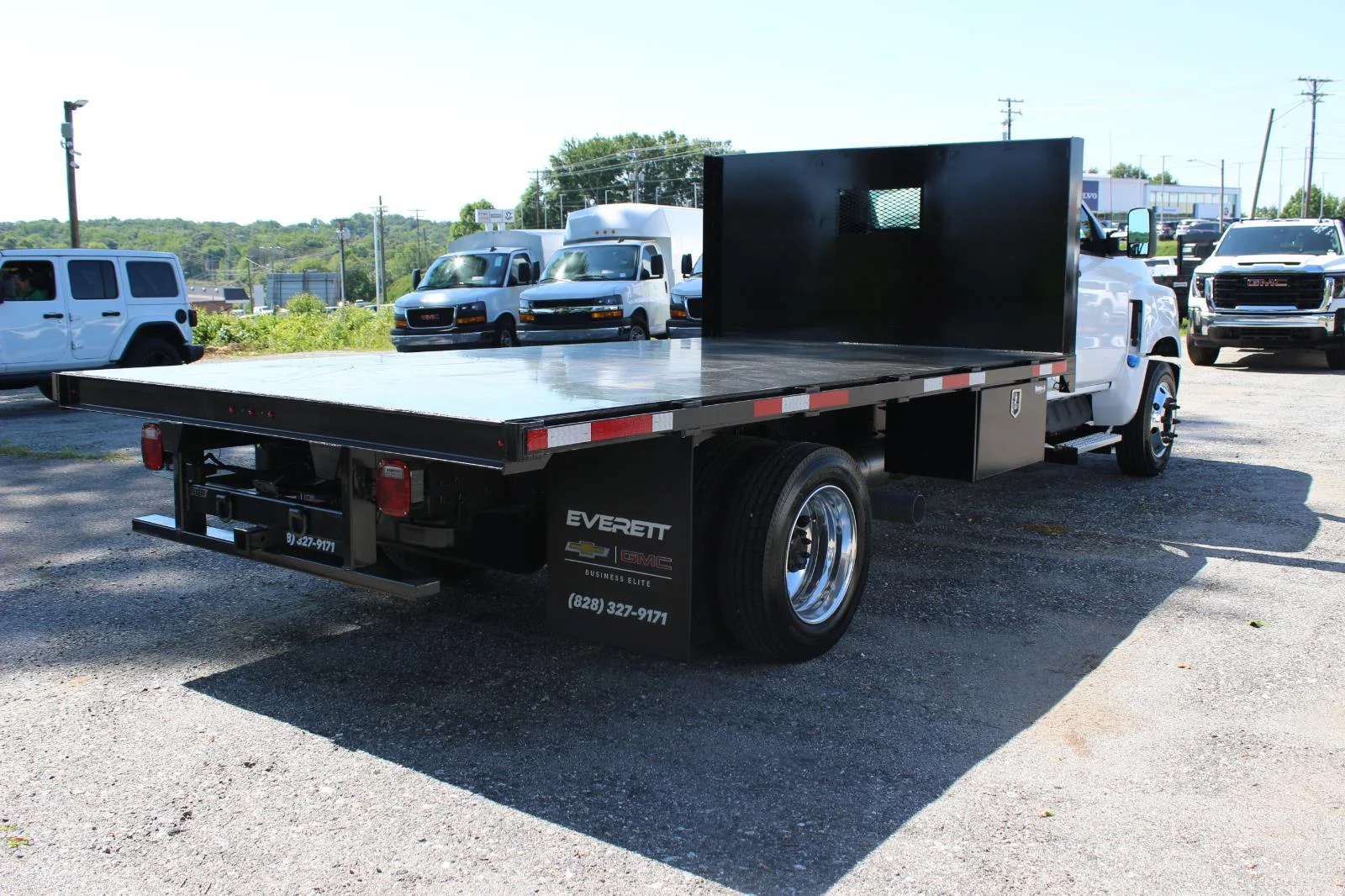 Used 2024 Summit White Chevrolet Work Truck image 7