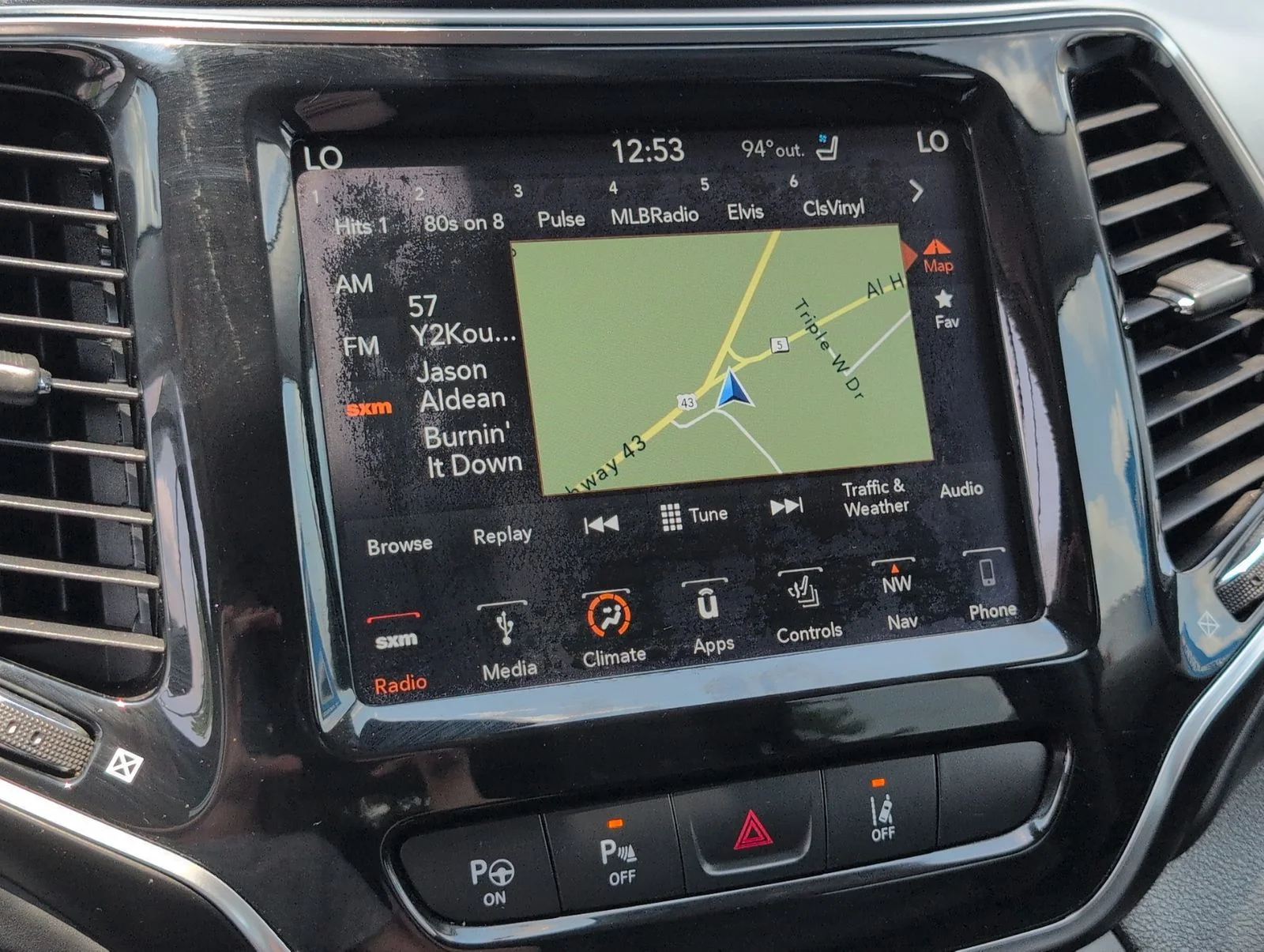 Used 2019 White Jeep Overland image 18